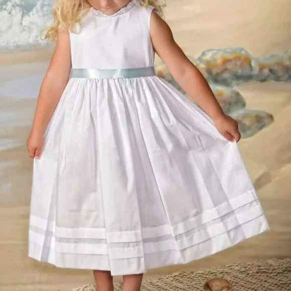 Strasburg girls white flower girl/ communion dress EUC - Picture 2 of 9